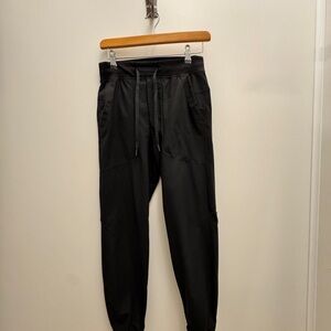 Lululemon Men’s “ABC” Jogger 29” Inseam (XS)